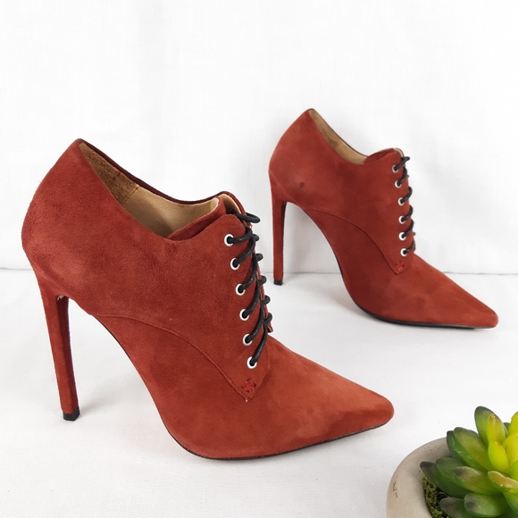 L.A.M.B. LACE UP ANKLE BOOTIES - Picture 10 of 16